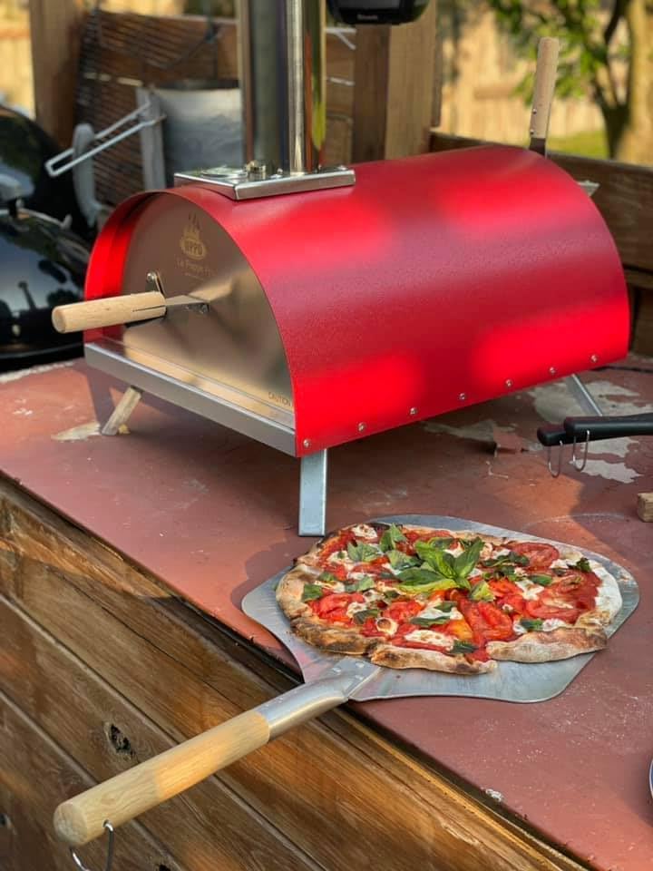 Le Peppe Portable Wood-Fired 12in Pizza Oven - Up to 900 Degrees in Minutes - Wood Chunks, Chips, Pellets and Charcoal - Double-Walled Steel with Fire Blanket Insulation - Red