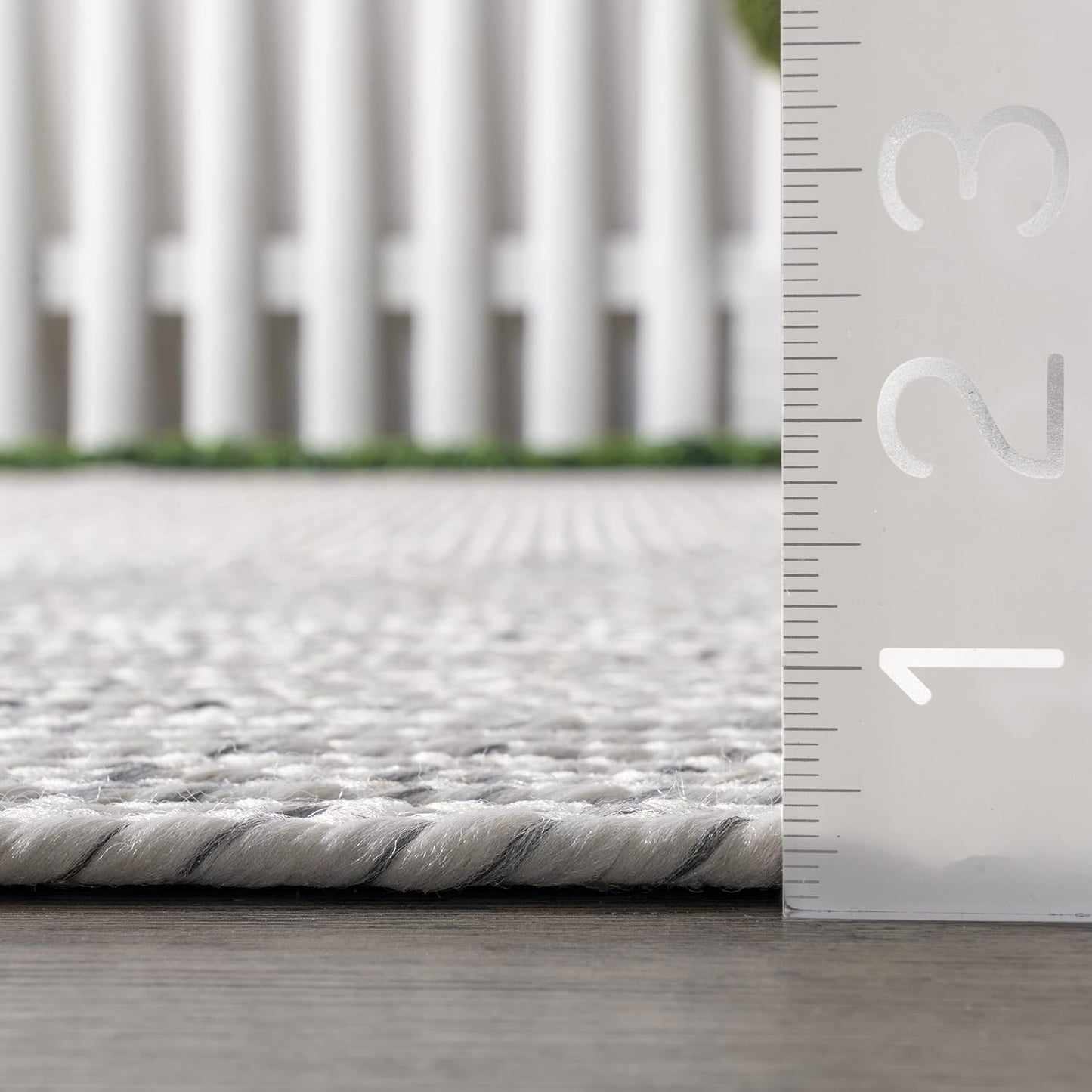 nuLOOM Oval 5' x 8' Solid Hand Braided Indoor/Outdoor Area Rug, Pet-Friendly, High Traffic, Weather Resistant, for Patio, Balcony, Bedroom, Living, Dining Room, Wynn Ivory