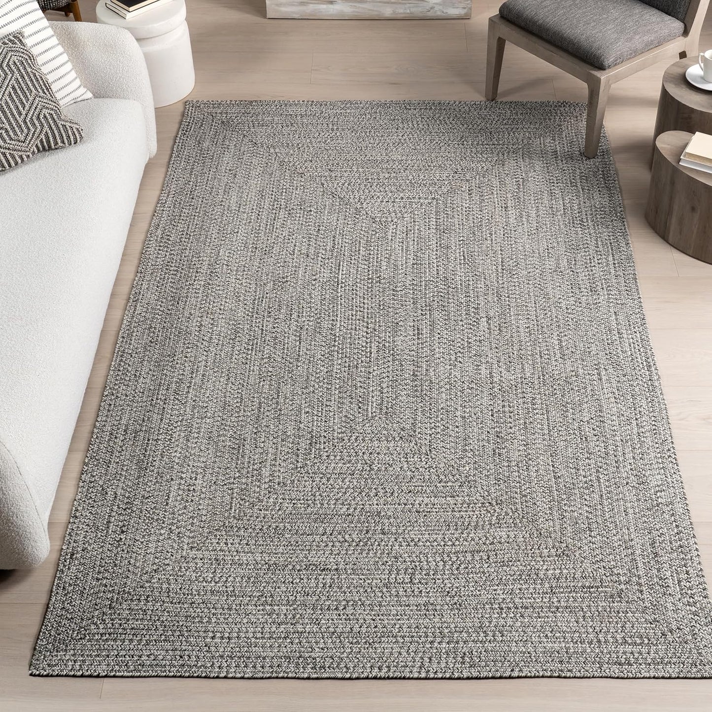 nuLOOM Oval 6' x 9' Solid Hand Braided Indoor/Outdoor Area Rug, Pet-Friendly, High Traffic, Weather Resistant, for Patio, Balcony, Bedroom, Living, Dining Room, Wynn Salt and Pepper
